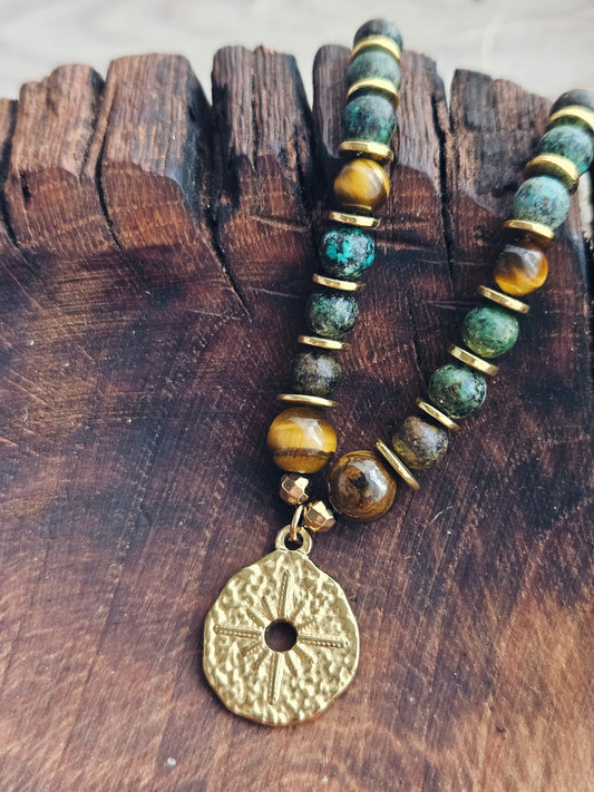 Collar con Turquesa Africana y Ojo de Tigre, colgante Estrella
